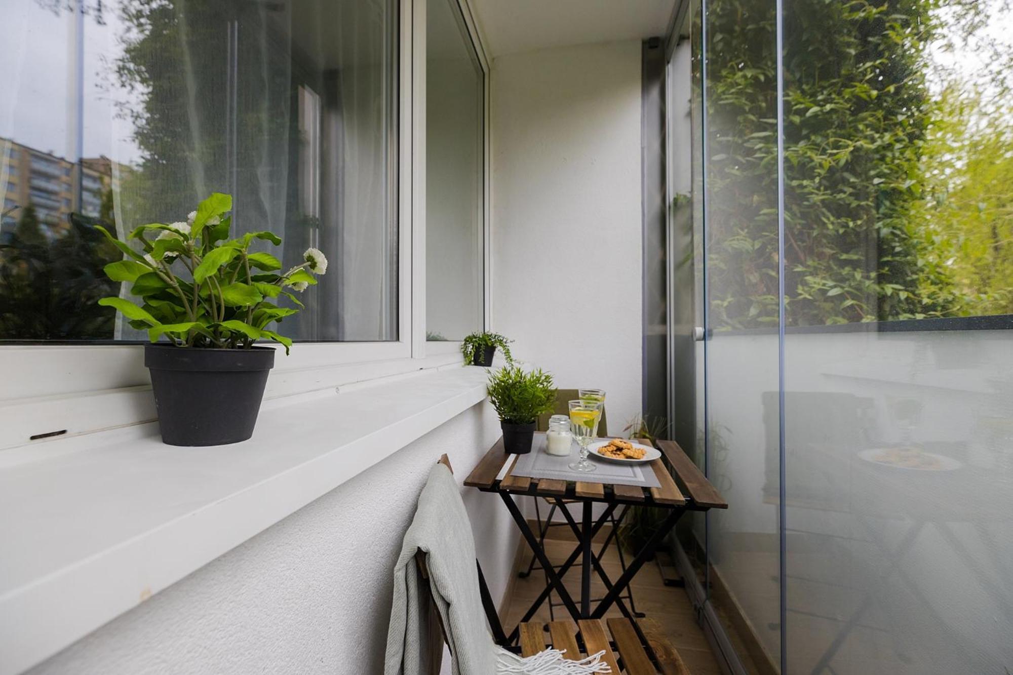 Mia Metro Station, Reymonta Apartman Varsó Kültér fotó